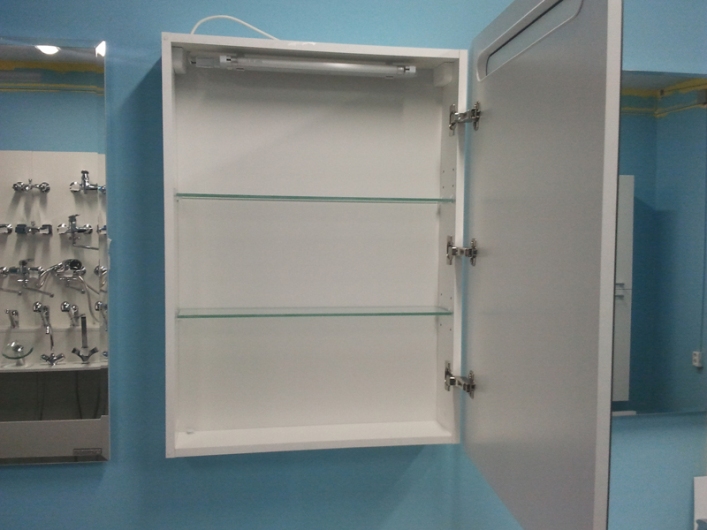 Зеркальный шкаф Акватон Америна 60 правый (606х810 мм) белый 1A135302AM01R