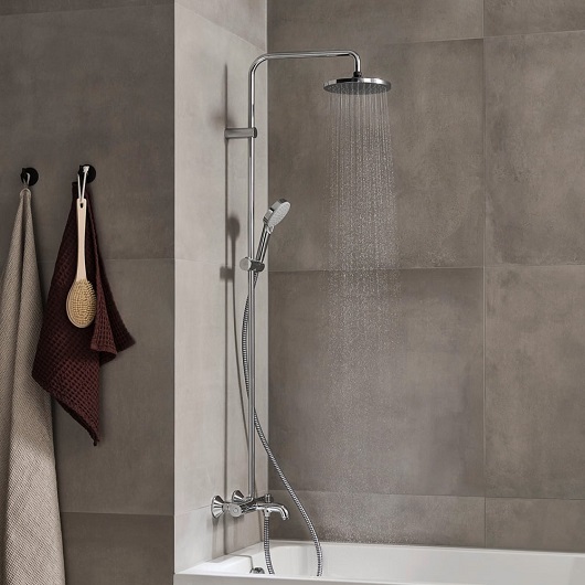 Душевая система Hansgrohe Vernis Blend Showerpipe 200 1jet 26274000