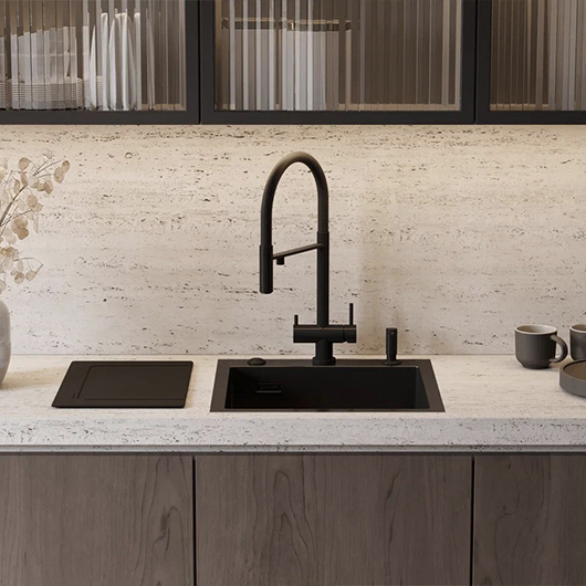 Дозатор Omoikiri OM-02-P BL черный (4975018)