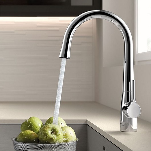 Электронный смеситель для кухни TRES Electronic 09244601 (хром)