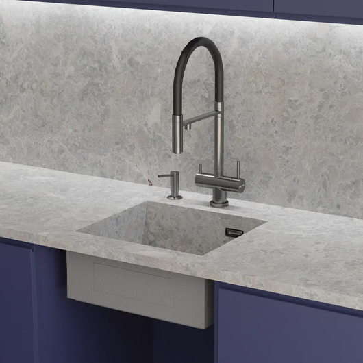 Смеситель для кухни Omoikiri Kanto GM-BL вороненая сталь / черный (4994605)