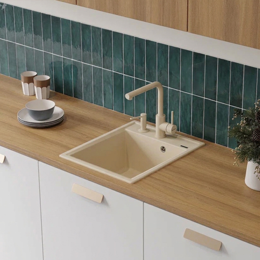 Смеситель для кухни Omoikiri Nakagawa BE-P ваниль (4974308)