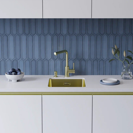 Смеситель для кухни Omoikiri Nakagawa LG светлое золото (4994480)